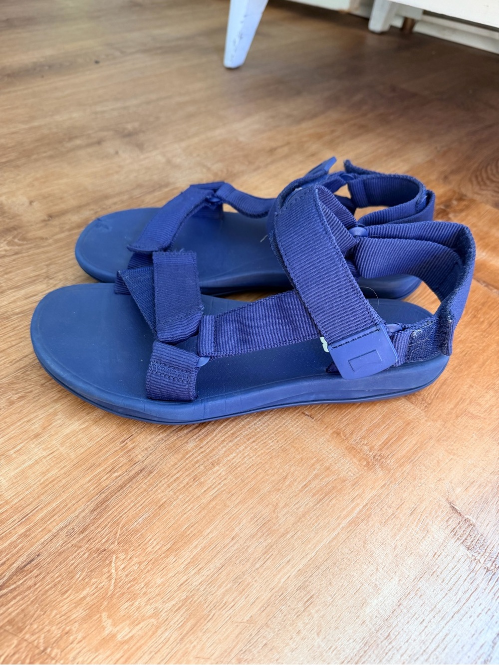 Camper Match Blue Textile Sandals unisex blue size 9.5 granola outdoorsy
